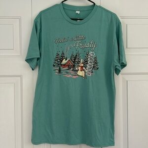 Feelin a Little Frosty T-Shirt Large NWT